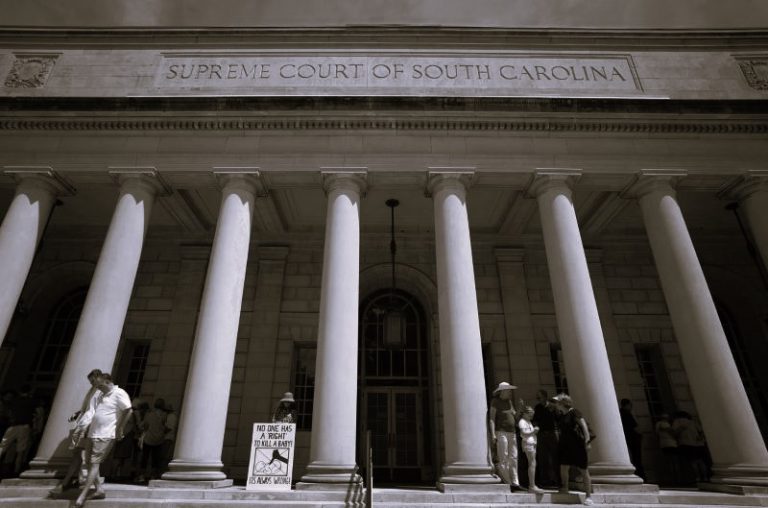 101524-01-Abortion-Women