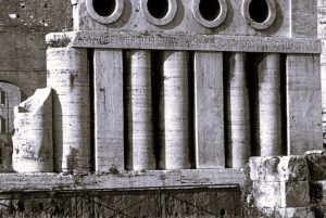 'Contractor, Public Servant': The Tomb of Eurysaces the Baker in Ancient Rome 24 110524-01-Food-Rome
