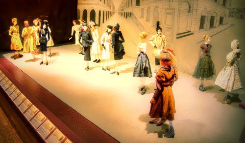 French Threads: Clothing and Repression during Nazi Occupation, 1940-1944