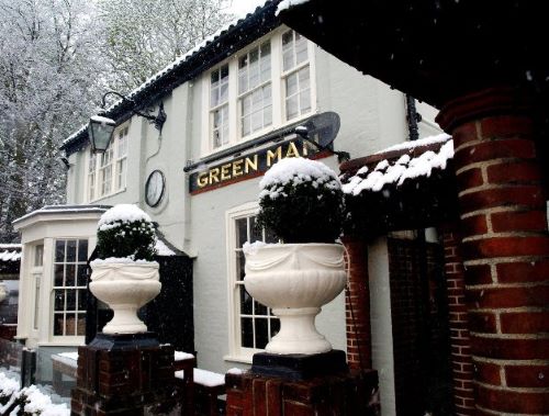 Local Ales: The Origins of British Pub Names 15 Local Ales: The Origins of British Pub Names