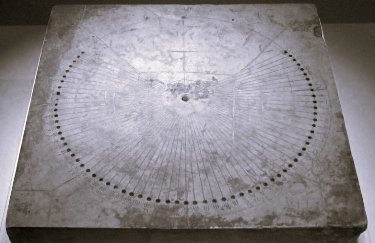 113024-41-History-Technology