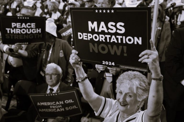 120924-09-Immigration