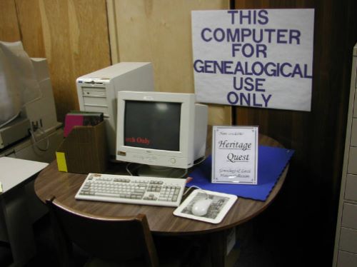 A History of Public Libraries in the United States from the 18th Century 58 A computer “for genealogical use only” at the Carteret County Public Library, 2002