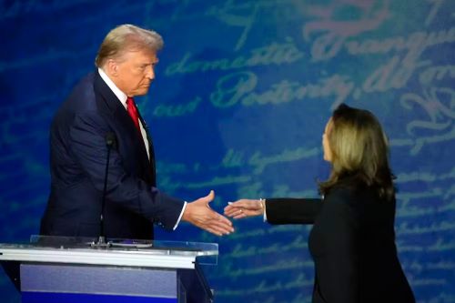 What Shakespeare Revealed about the Chaotic Reign of Richard III 6 Kamala Harris shakes hands with Donald Trump