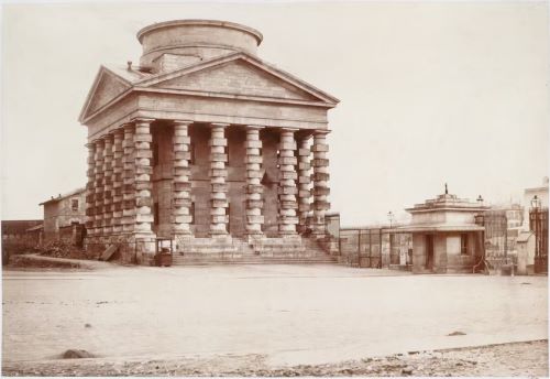 Designing the Sublime: Boullée and Ledoux’s Architectural Revolution 38 Photograph by Charles Marville of Claude-Nicolas Ledoux’s tollhouse barrier in the 8th arrondissement of Paris, 1859