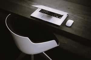 The Rise of Minimalist Tech: Why Lightweight PDF Solutions are a Game Changer 15 MinimalistTech-JuliaTaylor02