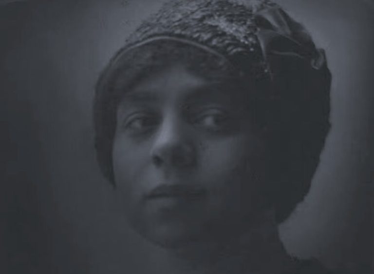 020925-43-History-Race