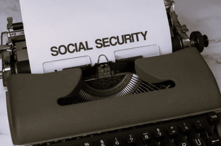 Navigating the SSDI Application Process: A Step-by-Step Guide 16 ApplicationProcess-DanielKing02
