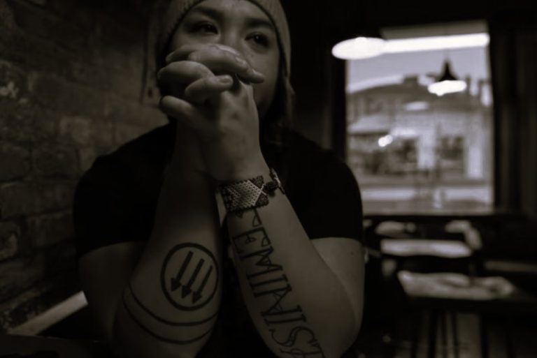 041825-01-Guns-Politics