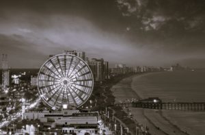 9 Tips for Planning an Unforgettable Night of Coastal Entertainment 26 CoastalEntertainment-CarlaAdams02