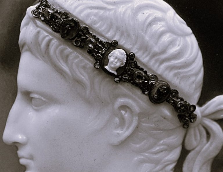 060825-21-History-Rome