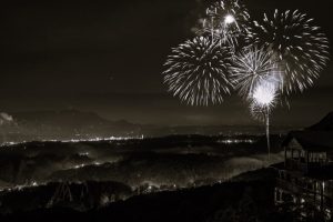 A Guide to Exploring Pigeon Forge Without Spending a Fortune 17 03-PigeonForge-CarlaAdams02