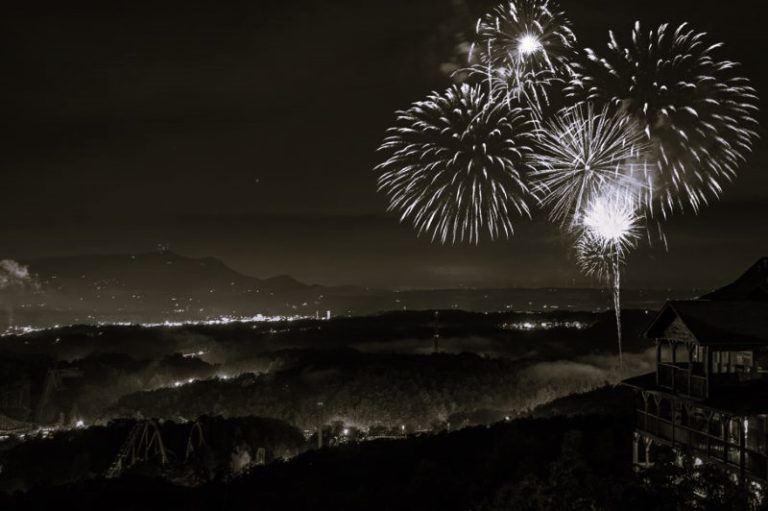 03-PigeonForge-CarlaAdams02