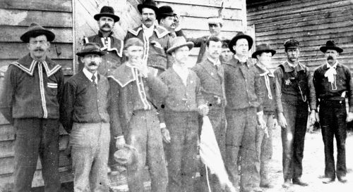 White League and Red Shirts: Racist Paramilitary Terror in the Late-19th Century America 13 Red Shirts at a polling place in Old Hundred, North Carolina, on Election Day, November 8, 1898
