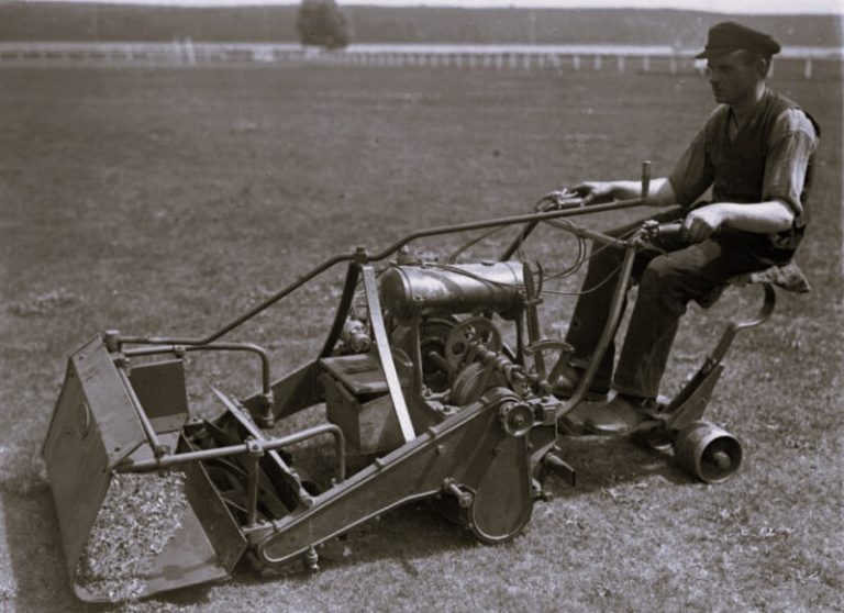 HistoryMowing-ClickIntelligence02