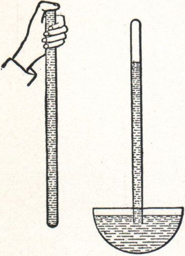 Signs in the Sky and Shadows on the Earth: Weather Forecasting in the Renaissance Mind 14 Torricelli's experiment