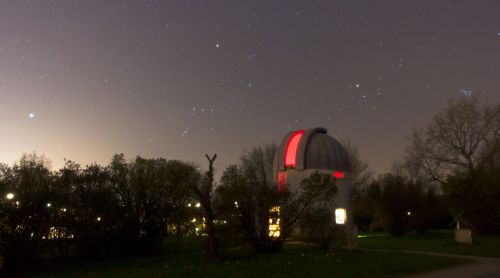 Celestial Ledgers: How Babylonian Astronomy Governed Seasons, Taxes, and Empire 14 Sirius is the fixed star with the greatest apparent magnitude and one which is almost non-variable.
