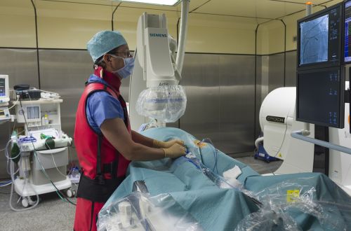 Surgeons on the Tracks: The Rise of Magnetic TrainBots in the Operating Room 7 Operating room technology