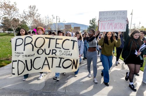 The New Inquisition: Civil Society and the Silencing of Dissent in America 2 Students protesting
