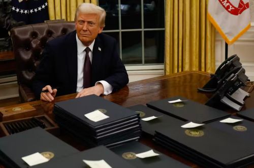 Damnatio Memoriae: Trump Goes Orwellian with History at the Smithsonian 5 Donald Trump
