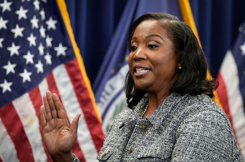 Bank Wars: Trump Targets Federal Reserve Governor in Power Grab 2 Lisa Cook takes the oath of office to serve as a member of the Board of Governors at the Federal Reserve System