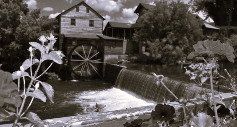 Here's How You Should Plan Your Trip to Pigeon Forge 11 PlanTrip-CarlaAdams02