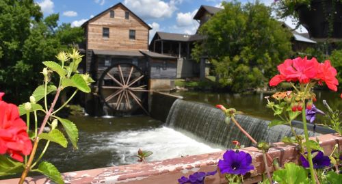 Here's How You Should Plan Your Trip to Pigeon Forge 6 Here's How You Should Plan Your Trip to Pigeon Forge
