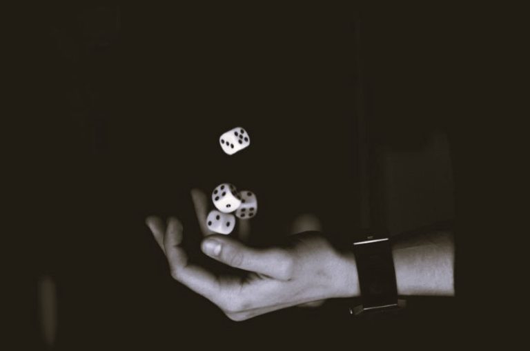 From Dice to Data: The Long Evolution of Risk and Reward 11 RiskReward-SarahJaneMejia01