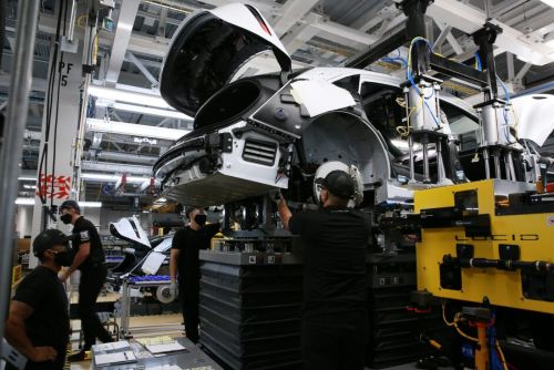 The Vanishing Workshop: U.S. Manufacturing Jobs under Trump’s Renewed Decline 2 The Vanishing Workshop: U.S. Manufacturing Jobs under Trump’s Renewed Decline