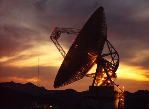 From Martian Canals to Exoplanet Biosignatures: The Historic Scientific Search for Life beyond Earth 8 From Martian Canals to Exoplanet Biosignatures: The Historic Scientific Search for Life beyond Earth
