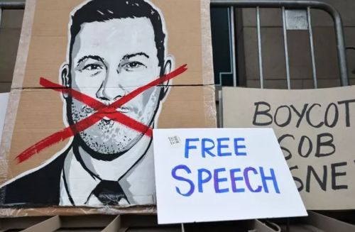 When Criticism becomes Criminal: Trump’s Fascist Aims with Media and Education 2 When Criticism becomes Criminal: Trump’s Fascist Aims with Media and Education
