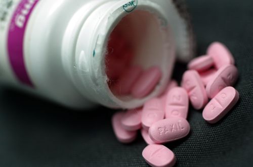 False Alarms: RFK Jr., Antidepressants, and the Real Dangers of Misinformation 2 False Alarms: RFK Jr., Antidepressants, and the Real Dangers of Misinformation