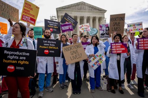 Politicizing the Pill: How Trump and RFK, Jr. Are Undermining Women’s Reproductive Health 2 Politicizing the Pill: How Trump and RFK, Jr. Are Undermining Women’s Reproductive Health
