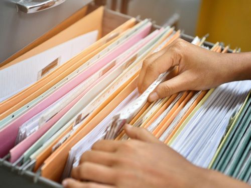 From Clay Tablets to Cloud Systems: The Evolution of Human Record-Keeping 2 From Clay Tablets to Cloud Systems: The Evolution of Human Record-Keeping