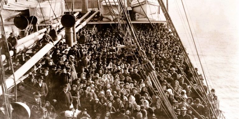 Age of Mass Migration: How 30 Million Immigrants Reshaped America from the 1850s to 1920s 13 101325-01-History-Immigration