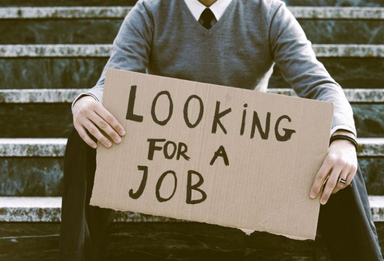 Rising Unemployment and the Trump Administration’s War on Economic Reality 11 111725-07-Economy