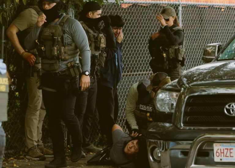 120125-10-Immigration