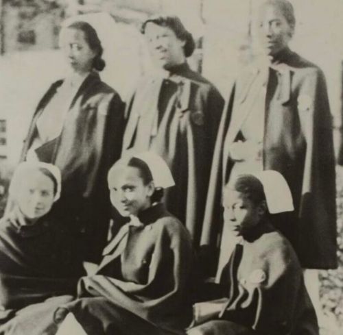 Healing in the Shadows: The Black Angels, Tuberculosis, and Seaview Hospital 8 Healing in the Shadows: The Black Angels, Tuberculosis, and Seaview Hospital