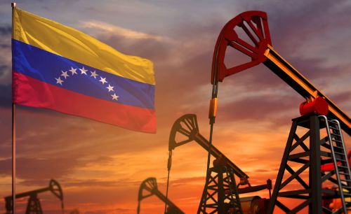 Black Gold and Broken Promises: Oil, Power, and Political Economy in the History of Venezuela