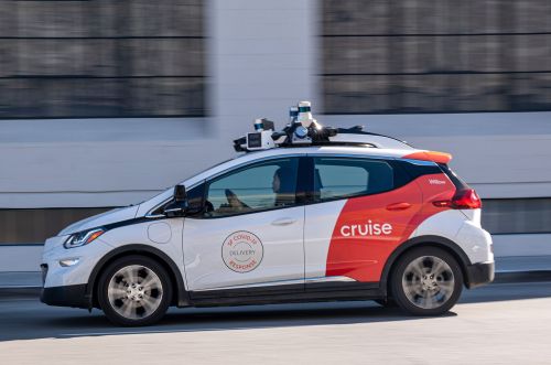 GM Cruise Robotaxi Embroiled in Safety Probes After Passenger Incident