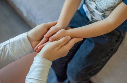 EmergencyCustody-DanielKing02