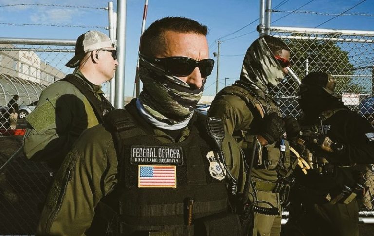 011226-03-Immigration