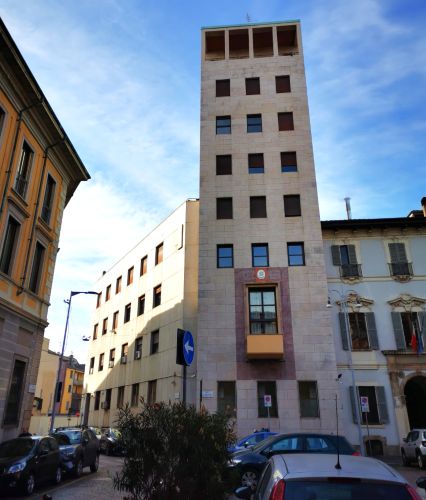 Mussolini and Fascist Eponymy: When the State became a Signature