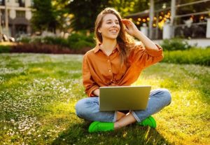 BusinessInsurance-SVBCBE91444-HannahGilbert01