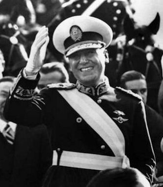 Juan Perón and the Emotional Cult Politics of Peronism in Argentina