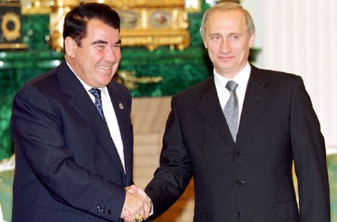 Saparmurat Niyazov and the Cult of Turkmenbashi after the Soviet Collapse