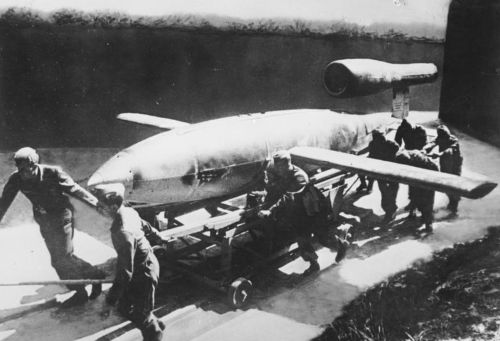 ‘Aerial Torpedoes’ and the Birth of Automated Weapons in the World Wars