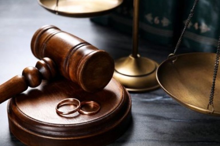 What the End of Common Law Marriage Means for Couples in South Carolina 8 Law29180-CommonLaw-DanielKing02