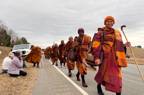 The Psychology of Medieval Pilgrimage: Why People Traveled Thousands of Miles for Faith 2 The Psychology of Medieval Pilgrimage: Why People Traveled Thousands of Miles for Faith
