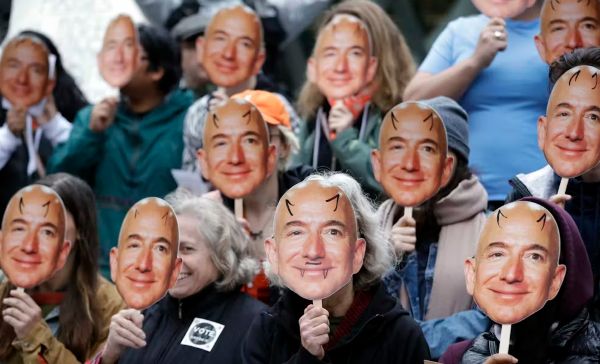 Facelift: Stolen Facial Data Recognition as a Growing Crisis